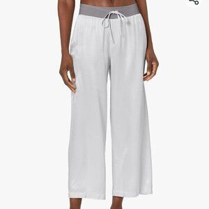 PJ Harlow Women's Size Large Dark Silver Jolie Capri Satin Pajama Pants